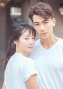 陈紫函戴向宇夫妇公益直播 虐狗不停甜蜜升级 陈紫函戴向宇夫妇公益直播 虐狗不停甜蜜升级